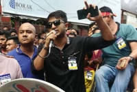 বাবার বিরুদ্ধে মিছিল করিনি, চলচ্চিত্র বাঁচাতে রাস্তায় নেমেছি : বাপ্পী চৌধুরী