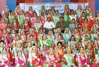  এই হিরে ব্যবসায়ী এখন ২ হাজার মেয়ের বাবা!