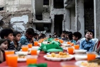 যেভাবে ইফতার করে সিরিয়ার ধ্বংসস্তূপের মানুষ