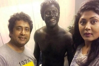 মৌসুমী হামিদের সঙ্গে কালো ছেলেটি কে?