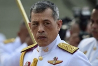 থাইল্যান্ডের রাজাকে লক্ষ্য করে গুলি ছুড়েছে দুই কিশোর