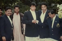 'মহা নায়ক মান্না বেঁচে থাকলে তোমরা এমন আকাম করতে পারতে না'