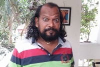 পর্দার ভিলেন, বাস্তবের নায়ক নিরঞ্জন