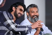 রাজামৌলি বাহুবলী-৩ তে অভিনয়ের প্রস্তাব দিলে যা বললেন প্রভাস!