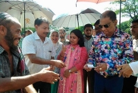 পলাশে হতদরিদ্র গরিব মানুষের পাশে উপজেলা প্রশাসন