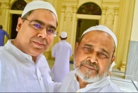 বাবাকে আল্লাহর সঙ্গে তুলনা, আক্রমণের মুখে মীর