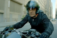 হেলমেট পরলে কি সত্যিই চুল উঠে যায়? তাহলে জেনে নিন প্রকৃত সত্য