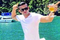 ৩০ বছর বয়সেই ১১টি বিয়ে, রক্ষা পায়নি কাজের মেয়েও