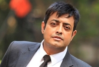  প্রধানমন্ত্রীর কাছে ওমর সানির খোলা চিঠি