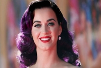 ‘জঘন্য’ বিজ্ঞাপন করে সমালোচনার মুখে কেটি পেরি