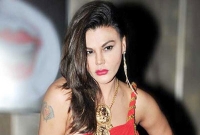 যে কোনো সময় গ্রেফতার হতে পারেন রাখি সাওয়ান্ত