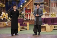 শ্যুটিং বন্ধ, কপিলের সেট থেকে ফিরে গেলেন শাহরুখ-অনুষ্কা!