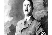 নিলামে উঠল হিটলারের সৃষ্টি দুষ্প্রাপ্য ছবি