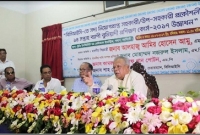 দেশে সারের কোন অভাব নেই : শিল্পমন্ত্রী   দেশে সারের কোন অভাব নেই : শিল্পমন্ত্রী
