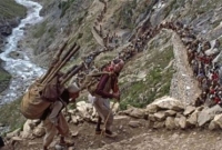 যেভাবে হিন্দু তীর্থস্থান অমরনাথ গুহা খুঁজে পেয়েছিলেন এক মুসলমান মেষ পালক 