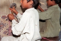 শিশুদের দাসত্ব ঘোচাতে গিয়ে কীভাবে প্রাণ দিয়েছিল কিশোর ইকবাল