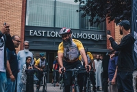  হজ্ব পালনে লন্ডন থেকে সৌদির পথে সাইকেলে ৩ বাংলাদেশি