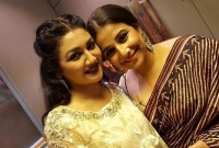 জয়া আহসানের প্রশংসা করলেন বিদ্যা বালান  জয়া আহসানের প্রশংসা করলেন বিদ্যা বালান