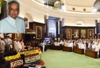 সংসদে রাষ্ট্রপতির বিদায়ী ভাষণে আবেগঘন প্রণব মুখার্জী