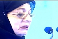 কাঁদলেন বাংলা চলচ্চিত্রের কিংবদন্তী অভিনেত্রী শাবানা