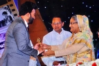 জাতীয় পুরস্কার পাওয়ার খুশিতে যা বললেন শাকিব খান