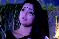 হঠাৎ যে কারণে দক্ষিণ কোরিয়া গেলেন সালমা