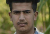 বয়স ১৬ বছর, মাসিক আয় ১৫ লক্ষ টাকা!