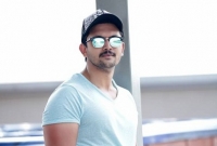 'আমাদের বেঁচে থাকার স্বার্থে এই ঝড়টি থামা উচিত'