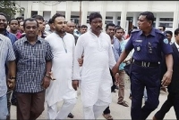 চাঁদপুরে বিএনপি-জামাতের ১৩ নেতাকর্মী কারগারে চাঁদপুরে বিএনপি-জামাতের ১৩ নেতাকর্মী কারগারে