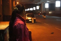 ‘মেয়েটি অত রাতে একা বাহিরে বেরিয়েছিল কেন?’