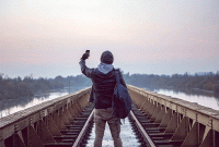 সেলফি মৃত্যুর কারণ, গবেষণায় উঠে আসছে চাঞ্চল্যকর তথ্য