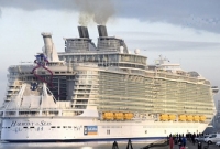 বিশ্বের সবচেয়ে বড় জাহাজ ‘হারমনি অব দ্য সিস’! কী রয়েছে এতে জানলে অবাক হবেন