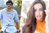 প্রভাসের সঙ্গে শ্রদ্ধা, নাখোশ ভক্তরা