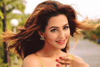 নায়ক ইমরান হাশমি, তাই ছবি করবেন না নুসরাত ফারিয়া