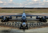 প্রস্তুত মার্কিন বি-১ বোমারু বিমানগুলো, ট্রাম্পের নির্দেশ পাওয়া মাত্র হামলা