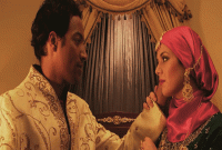 যে দেশে মেয়ের বাসর রাতে শয্যাকক্ষে উপস্থিত থাকেন মেয়ের মা