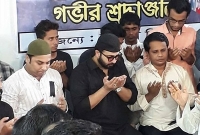 বঙ্গবন্ধুকে শ্রদ্ধা জানাতে শুটিং বন্ধ রাখলেন শাকিব