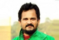  শাহবাগে ইমরান এইচ সরকারকে পিটিয়েছে ছাত্রলীগ নেতাকর্মীরা