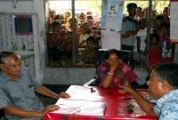  ধস্তা-ধস্তির একপর্যায়ে প্রধান শিক্ষিকার কামড়, উদ্ধার করল পুলিশ