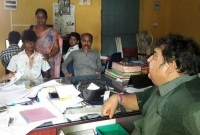 বান্ধবীকে প্রেম প্রস্তাব, স্কুলের ক্লাসে বেধড়ক মার সহপাঠীর  