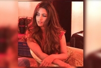 সম্পর্ক চুকেবুকে না গেলে এই তারকা ক্রিকেটারের ঘরণী হতেন রিয়া সেন