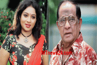 ‘আয় মা, কাছে এসে বোস, কতদিন পর তোকে দেখলাম’