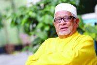 বাপ্পি আসছেন না, নায়করাজের দাফন আজই