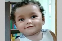 অবশেষে মায়ের কোল খুজে পেল বিমানবন্দরে ফেলে যাওয়া সেই শিশুটি