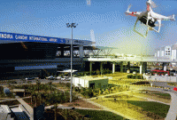 দিল্লি বিমানবন্দরের আকাশে উড়ন্ত বস্তুটি আসলে কি ? আতঙ্কে বিমান চলাচল বন্ধ