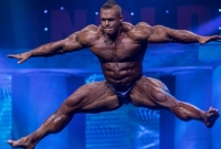 খাওয়ার সময় বিষম খেয়ে প্রাণ হারালেন ২৬ বছরের বডি বিল্ডার ডালাস