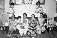 আমি আমার জীবনের অতীত ভুলি না, আমি এই শহরে শরণার্থী হয়ে এসেছি-নায়করাজ রাজ্জাক আমি আমার জীবনের অতীত ভুলি না, আমি এই শহরে শরণার্থী হয়ে এসেছি-নায়করাজ রাজ্জাক