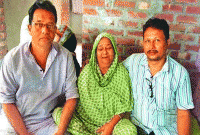 আলতা দাদা, তুমি আর আসবে না? : নায়করাজের বোন সফিরন বিবি