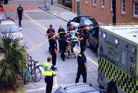 আমেরিকায় ফের বন্দুকবাজের হামলা, রেস্তোরাঁয় ঢুকে গুলি