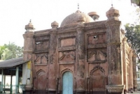 সোয়া দুই শ’ বছরের পুরনো ঐতিহাসিক মসজিদটি কি রক্ষা পাবে?